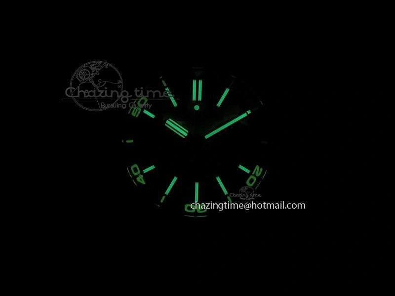 SportInspired Royal Oak Offshore Diver Chronograph Green JF Best Edition On Green Rubber Strap A 5083