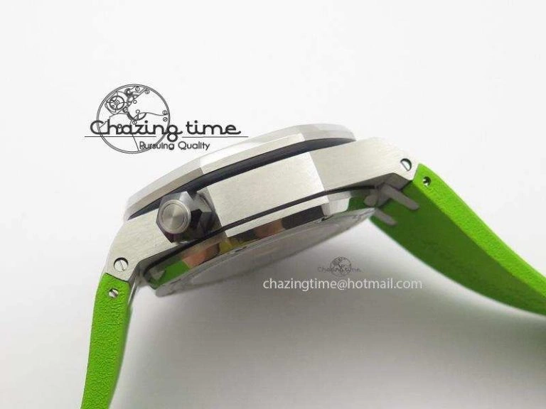SportInspired Royal Oak Offshore Diver Chronograph Green JF Best Edition On Green Rubber Strap A 5083