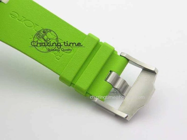 Royal Oak Offshore Diver Chronograph Green Noob Best Edition On Green Rubber Strap A TopPick 5064