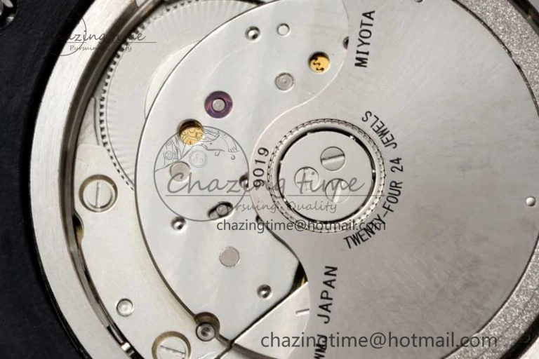 Royal Oak Offshore Diver Forged Carbon IPF Best Edition on Rubber Strap MIYOTA Bold 4731