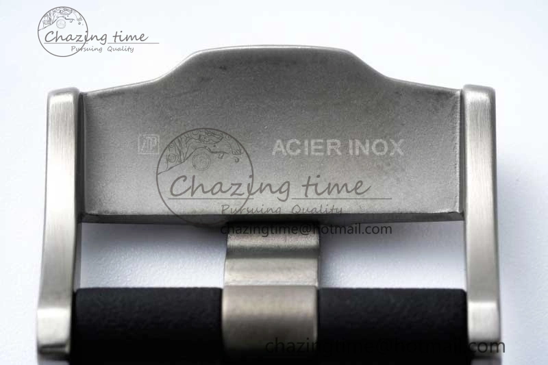 Royal Oak Offshore Diver Forged Carbon IPF Best Edition on Rubber Strap MIYOTA Bold 4731