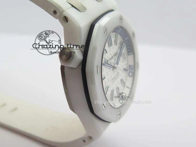 UrbanChic Royal Oak Offshore Diver White Ceramic BP-Maker On White Rubber Strap A 5042