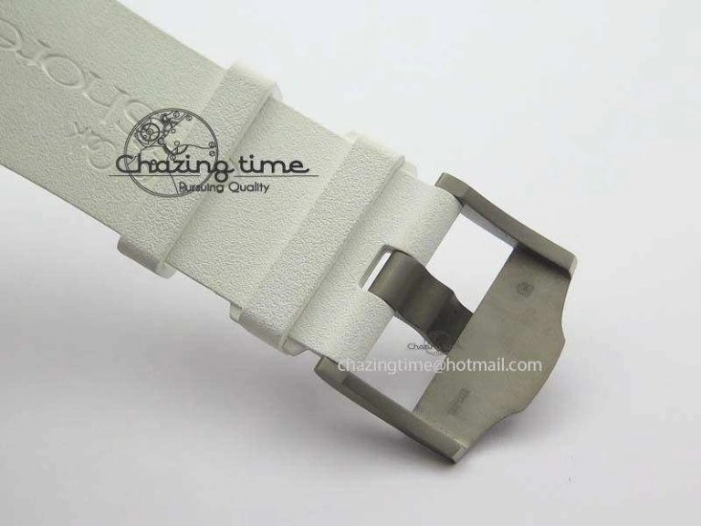 UrbanChic Royal Oak Offshore Diver White Ceramic BP-Maker On White Rubber Strap A 5042