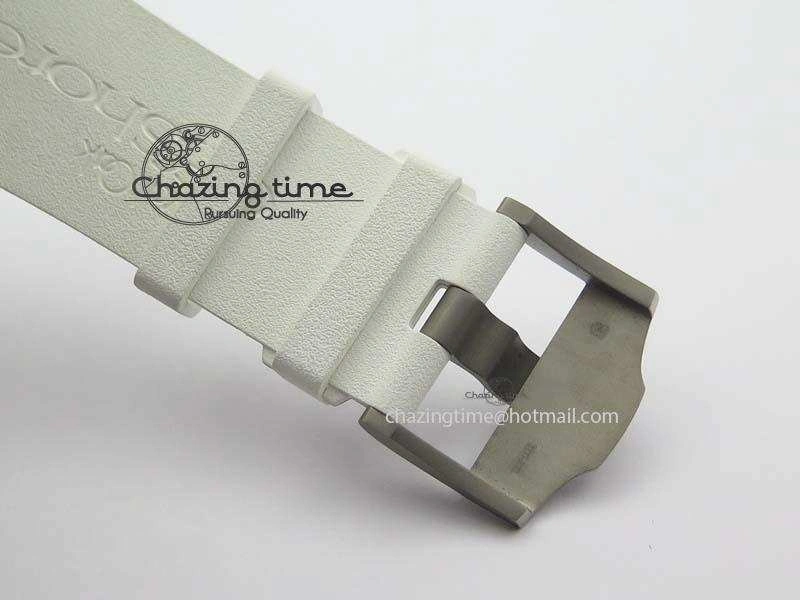 UrbanChic Royal Oak Offshore Diver White Ceramic BP-Maker On White Rubber Strap A 5042
