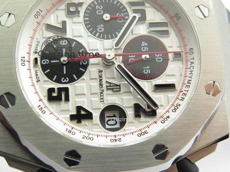 HighQuality Royal Oak Offshore JF Ultimate Edition Silver Themes On Black Leather Strap A7750 V 5071
