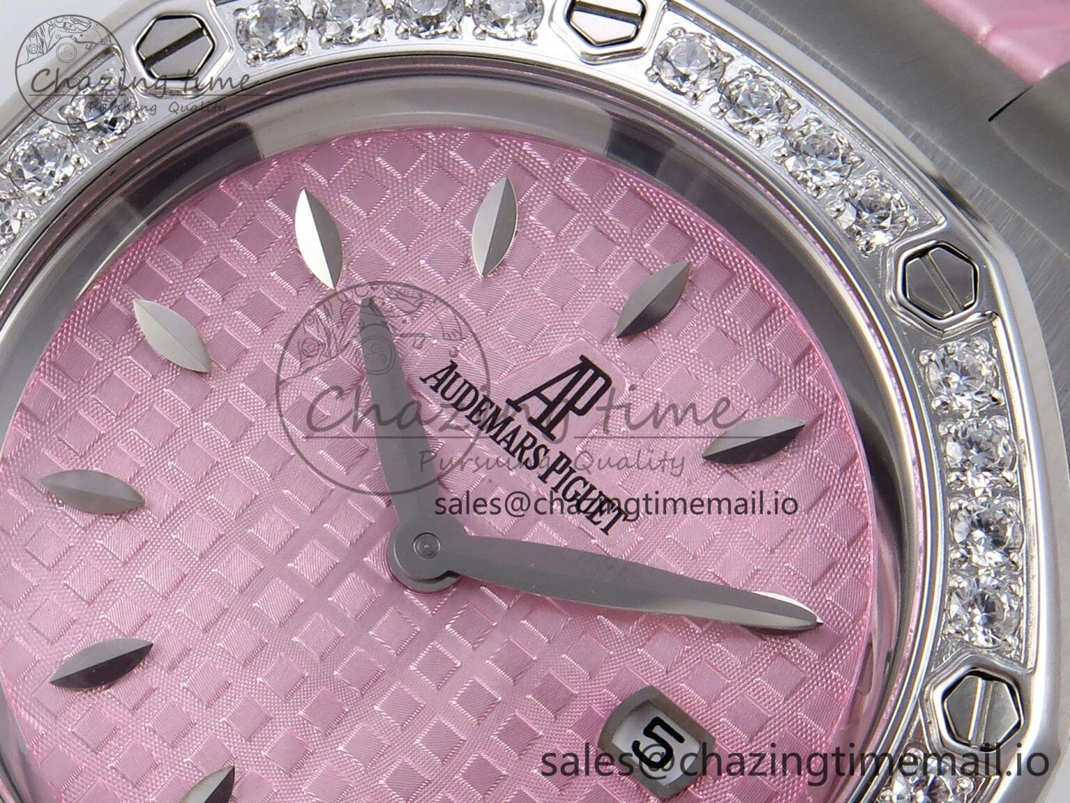 FlexibleFit Royal Oak Offshore Ladies 33mm SS DRF Best Edition Pink Dial Diamonds Bezel on Pink Leather Strap ETA Quartz 4405