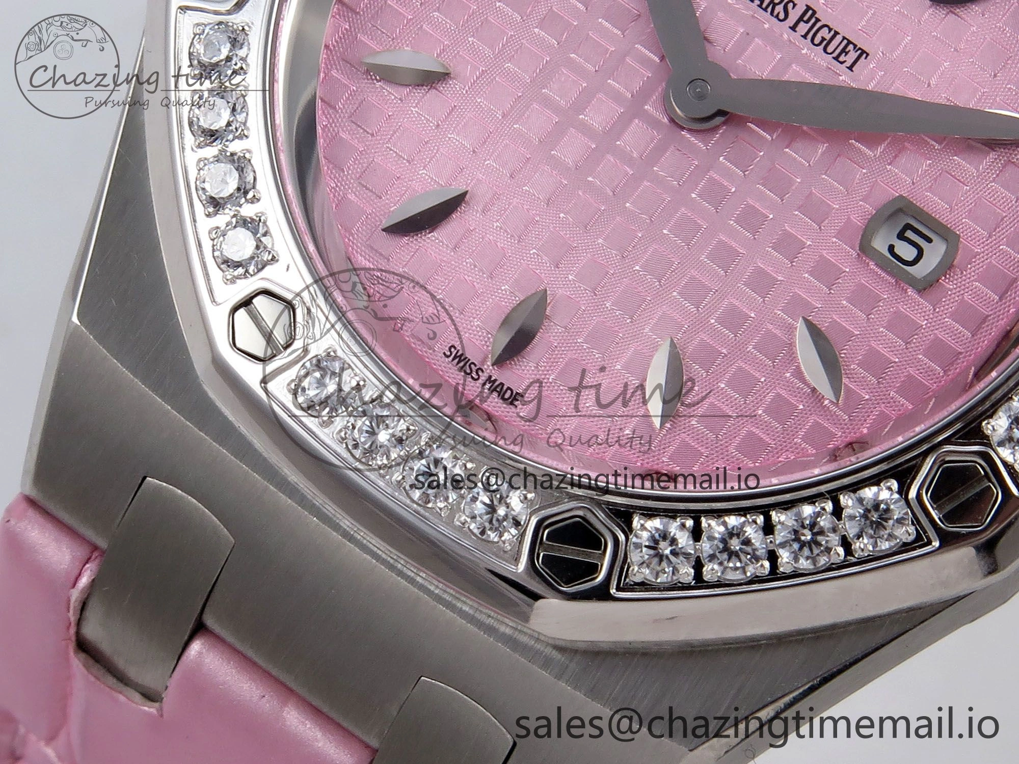 FlexibleFit Royal Oak Offshore Ladies 33mm SS DRF Best Edition Pink Dial Diamonds Bezel on Pink Leather Strap ETA Quartz 4405