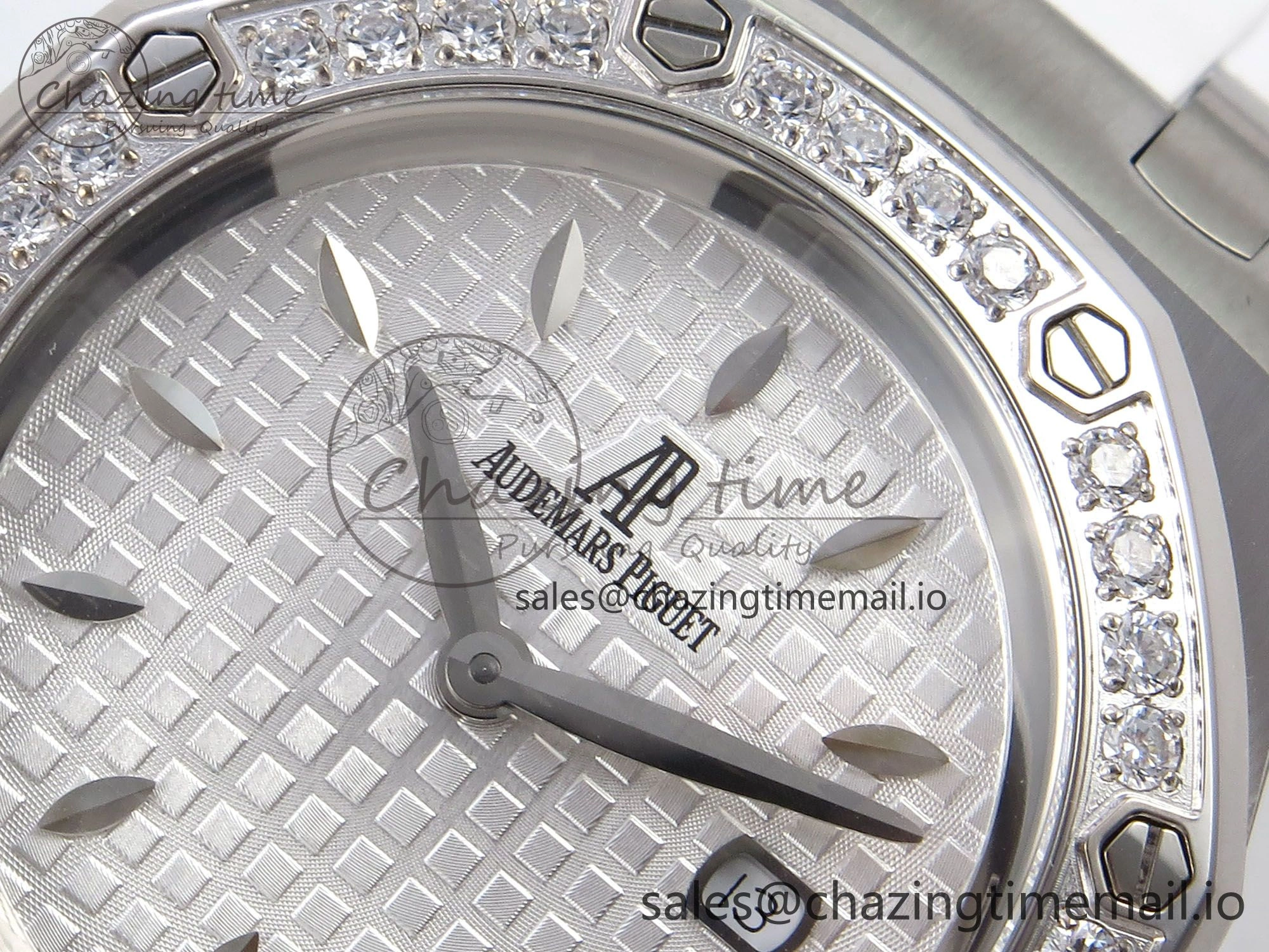 SmartChoice Royal Oak Offshore Ladies 33mm SS DRF Best Edition White Dial Diamonds Bezel on White Rubber Strap ETA Quartz 4398