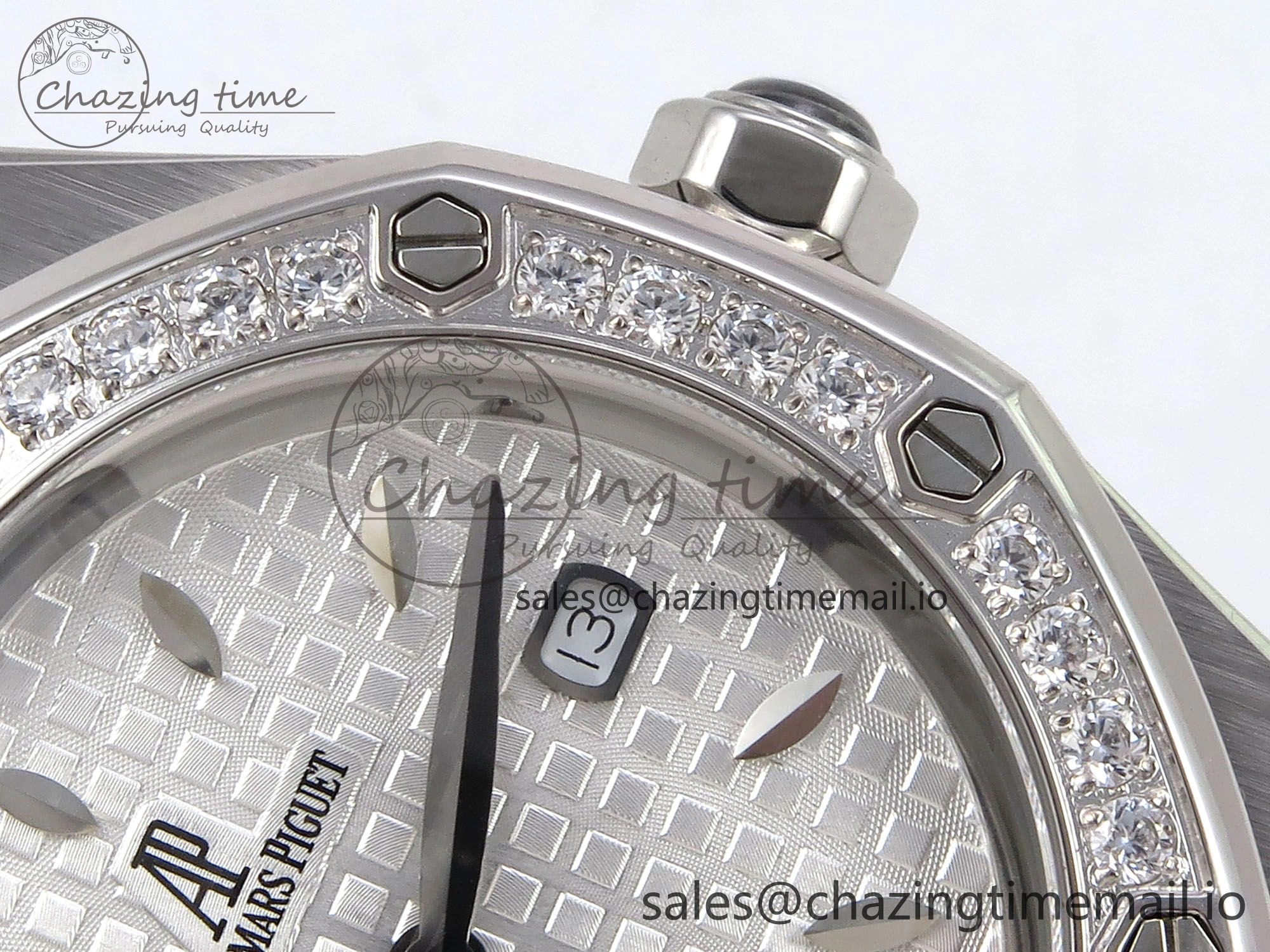 SmartChoice Royal Oak Offshore Ladies 33mm SS DRF Best Edition White Dial Diamonds Bezel on White Rubber Strap ETA Quartz 4398