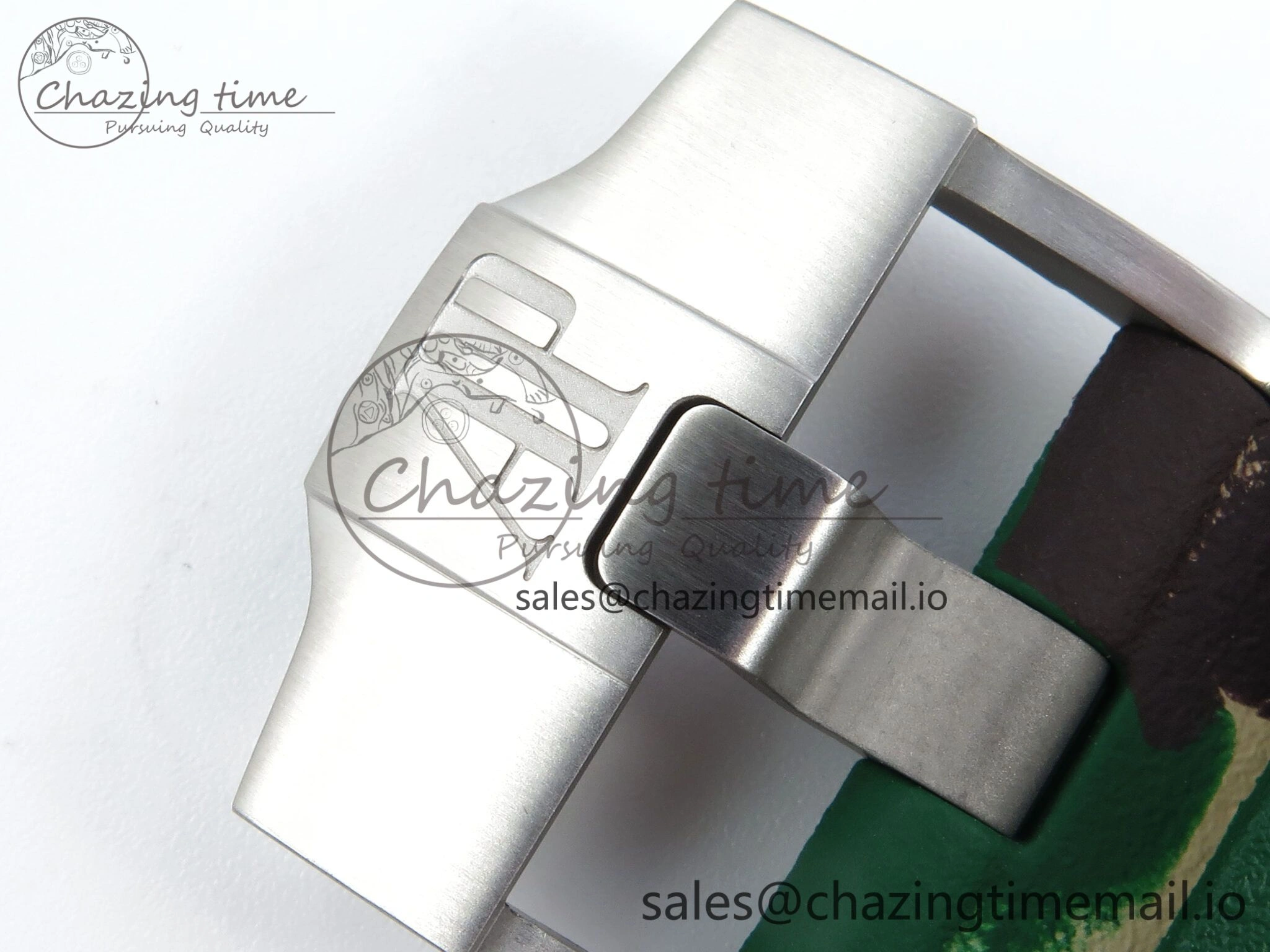 EasyCare Royal Oak Offshore SS APF Best Edition Cream Dial on Green Camou Rubber Strap A 4272