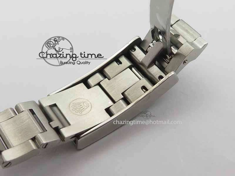 Sea Dweller 126600 43mm SS BP Maker Black Dial On SS Bracelet A EyeCatching 3656