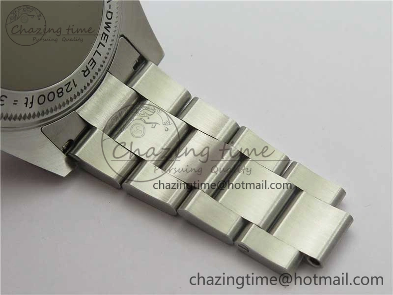 Cozy Sea-Dweller 126660 ‘D-Blue’ Noob 1:1 Best Edition 904L SS Case and Bracelet A 3204