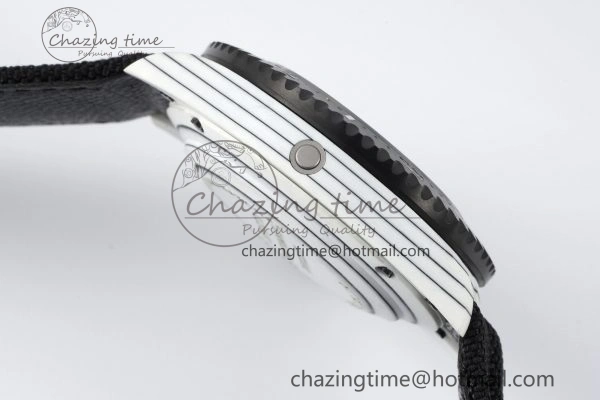 Sea Dweller 43mm ‘IRBIS’ DIWF Best Edition Carbon Dial on Black Nylon Strap A Comfortable 2152