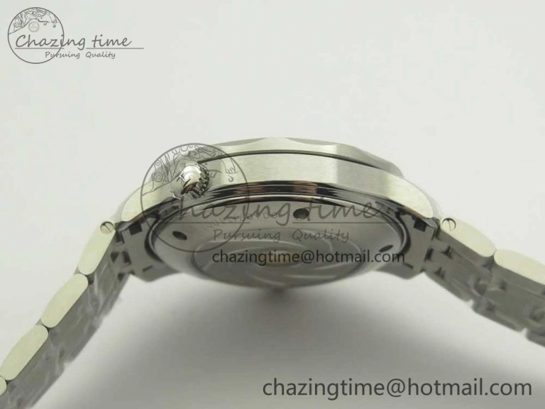 Seamaster 300M 007 50th SS MKS V3 1:1 Best Edition Black 007 Dial Ceramic Bezel on SS Bracelet A Practical 7982