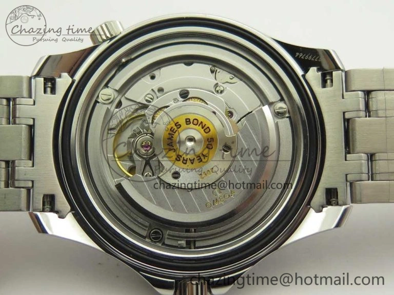 Seamaster 300M 007 50th SS MKS V3 1:1 Best Edition Black 007 Dial Ceramic Bezel on SS Bracelet A Practical 7982