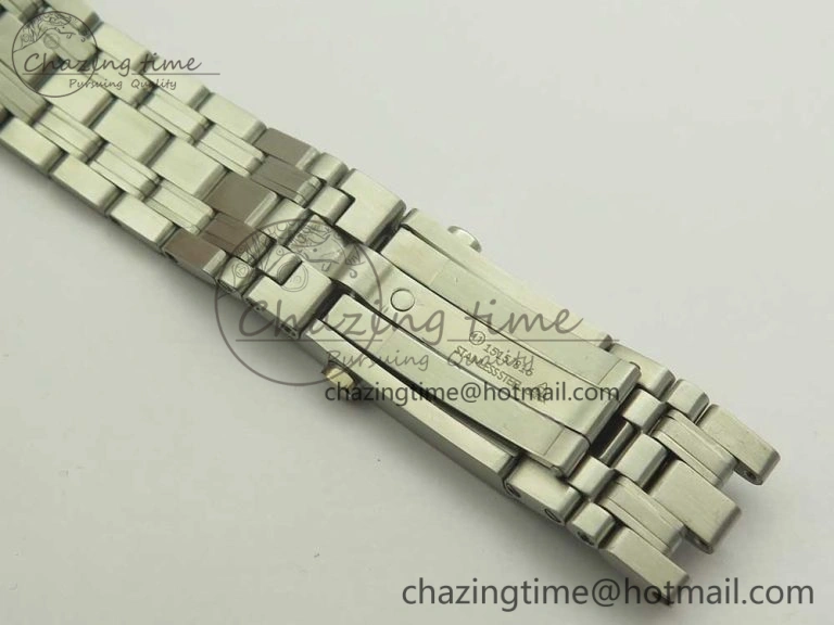 Seamaster 300M 007 50th SS MKS V3 1:1 Best Edition Black 007 Dial Ceramic Bezel on SS Bracelet A Practical 7982