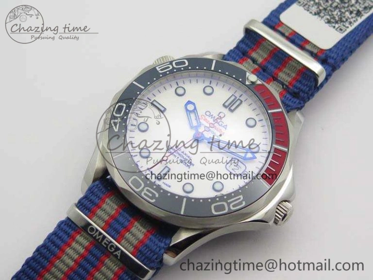 Seamaster 300M 007 SS URF 1:1 Best Edition White Dial Ceramic Bezel On Nylon Strap A2507(Free SS Bracelet) Functional 8118