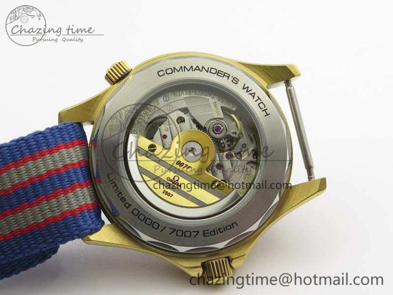 Tailored Seamaster 300M 007 YG URF 1:1 Best Edition White Dial Ceramic Bezel On Nylon Strap A 8115