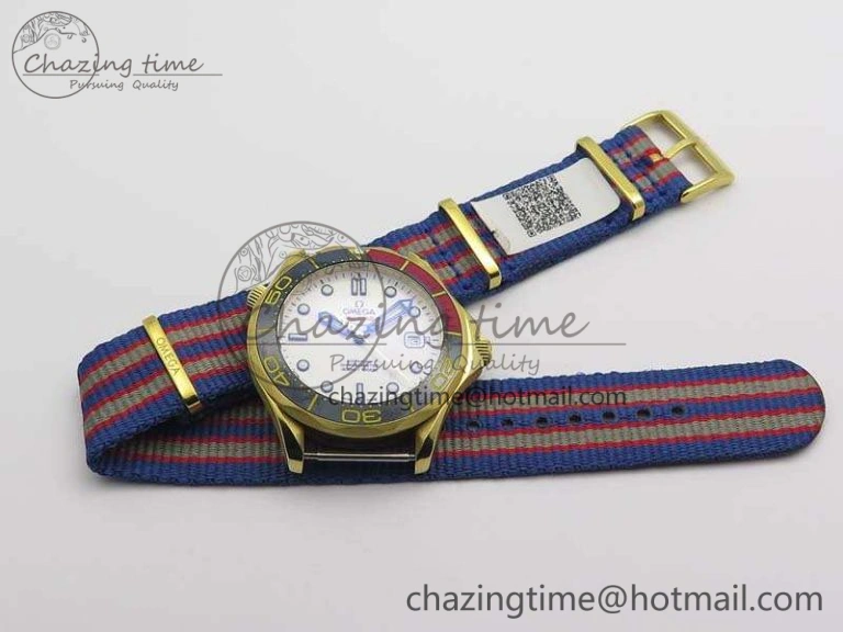Tailored Seamaster 300M 007 YG URF 1:1 Best Edition White Dial Ceramic Bezel On Nylon Strap A 8115