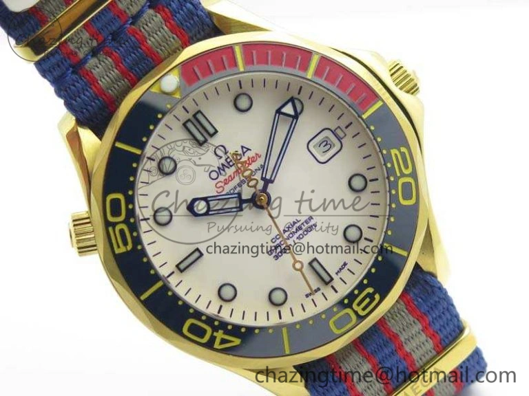 Tailored Seamaster 300M 007 YG URF 1:1 Best Edition White Dial Ceramic Bezel On Nylon Strap A 8115