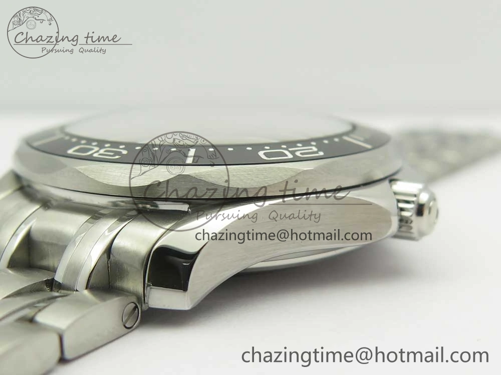 HighQuality Seamaster 300M Chronometer SS Black OMF 1:1 Best Edition on SS Bracelet A2824 (Black Balance Wheel) V 7954