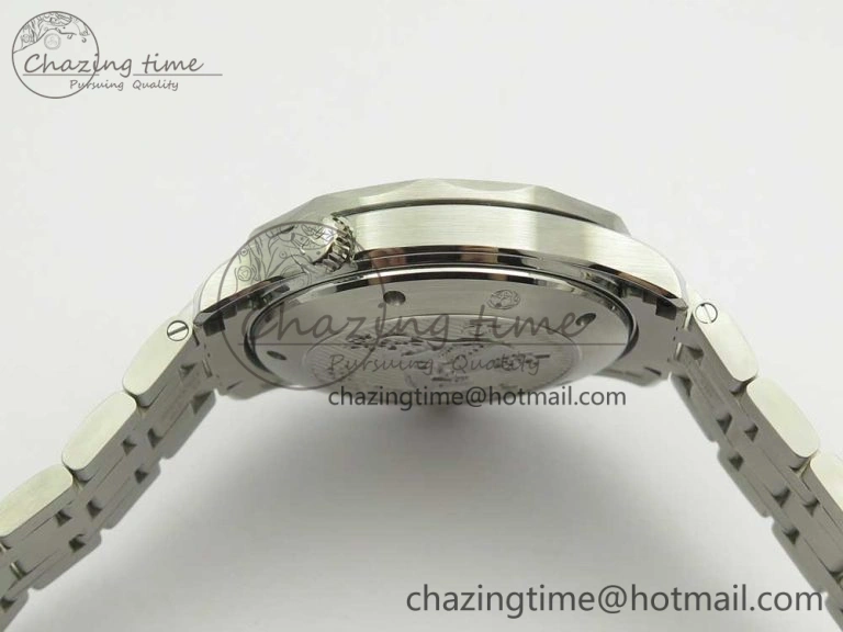 HighQuality Seamaster 300M Chronometer SS Black OMF 1:1 Best Edition on SS Bracelet A2824 (Black Balance Wheel) V 7954