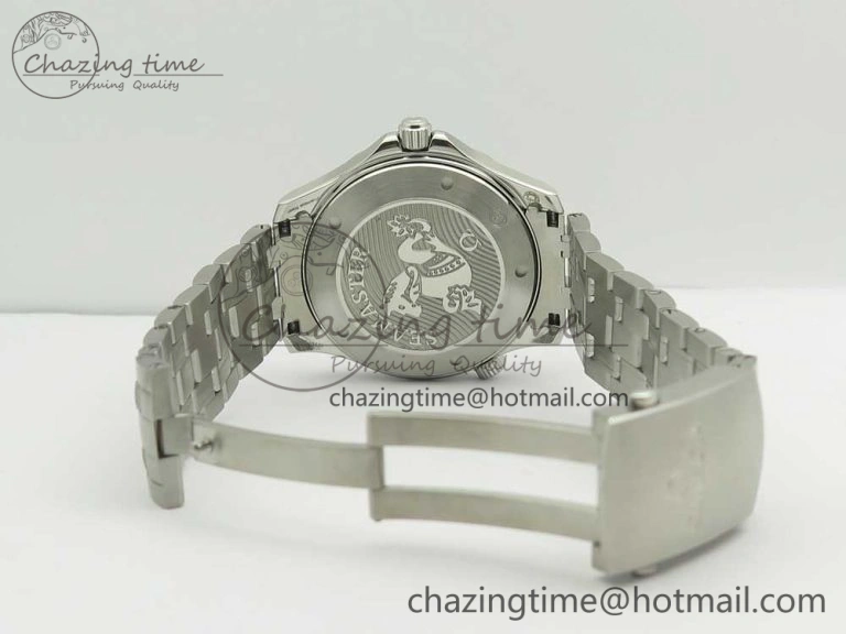 HighQuality Seamaster 300M Chronometer SS Black OMF 1:1 Best Edition on SS Bracelet A2824 (Black Balance Wheel) V 7954