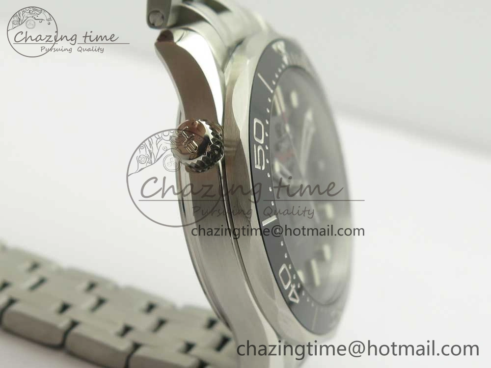 HighQuality Seamaster 300M Chronometer SS Black OMF 1:1 Best Edition on SS Bracelet A2824 (Black Balance Wheel) V 7954