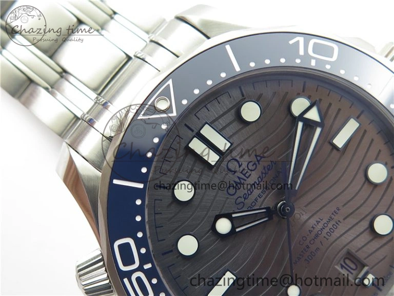 Seamaster Diver 300M ORF 1:1 Best Edition Blue Ceramic Gray Dial on SS Bracelet A Lightweight 7867