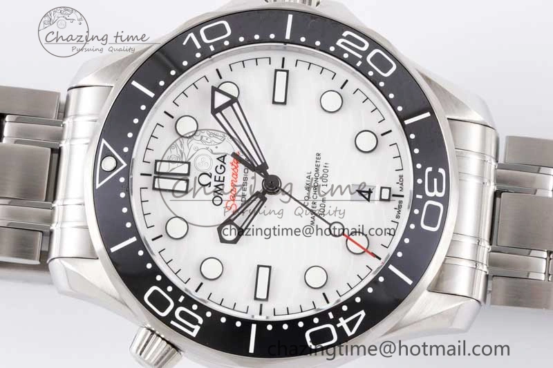 Durable Seamaster Diver 300M SS Black Ceramic Bezel JVSF 1:1 Best Edition White Dial on SS Bracelet A 7789