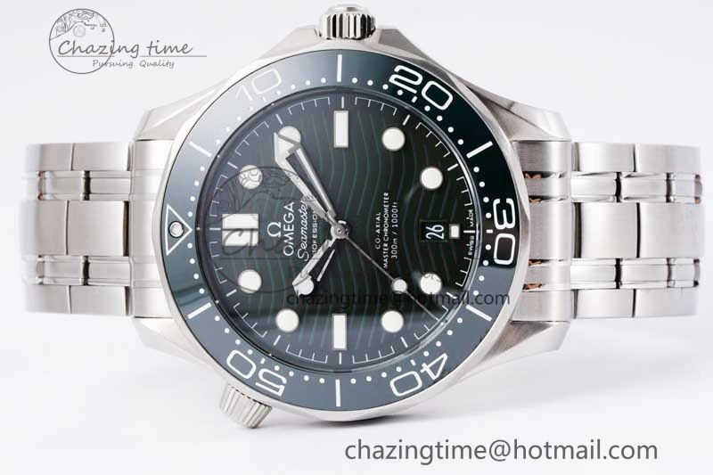 Seamaster Diver 300M SS Green Ceramic Bezel JVSF 1:1 Best Edition Green Dial on SS Bracelet A OnTrend 7788