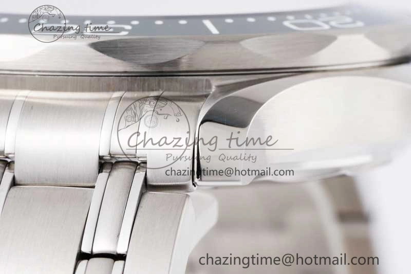 Seamaster Diver 300M SS Green Ceramic Bezel JVSF 1:1 Best Edition Green Dial on SS Bracelet A OnTrend 7788
