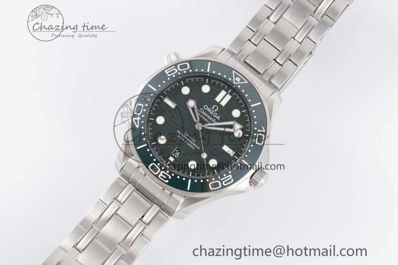 Seamaster Diver 300M SS Green Ceramic Bezel JVSF 1:1 Best Edition Green Dial on SS Bracelet A OnTrend 7788