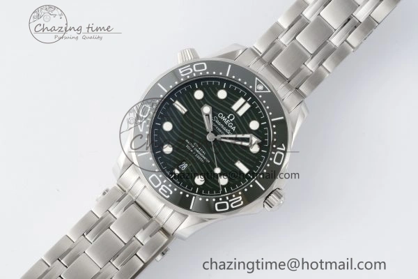 Supportive Seamaster Diver 300M VSF 1:1 Best Edition Green Ceramic Green Dial on SS Bracelet A8800 V 7824