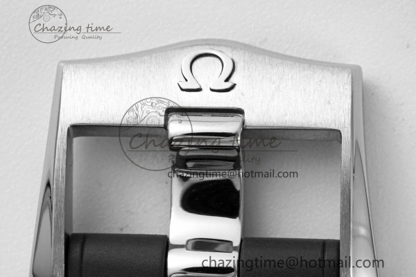 Seamaster Diver 300M ZF 1:1 Best Edition Black Ceramic White Dial on Black Rubber Strap A Comfortable 7819