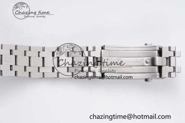 Seamaster Diver 300M ZF 1:1 Best Edition Black Ceramic White Dial on SS Bracelet A UrbanStyle 7845