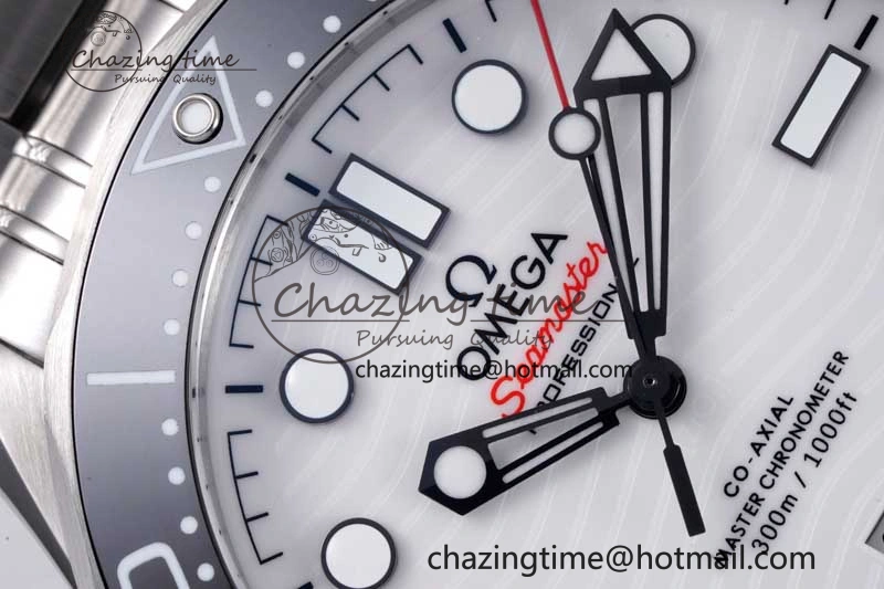 Seamaster Diver 300M ZF 1:1 Best Edition Black Ceramic White Dial on SS Bracelet A UrbanStyle 7845