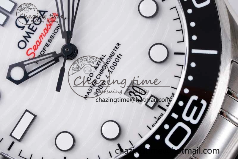 Seamaster Diver 300M ZF 1:1 Best Edition Black Ceramic White Dial on SS Bracelet A UrbanStyle 7845