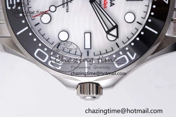 Seamaster Diver 300M ZF 1:1 Best Edition Black Ceramic White Dial on SS Bracelet A UrbanStyle 7845