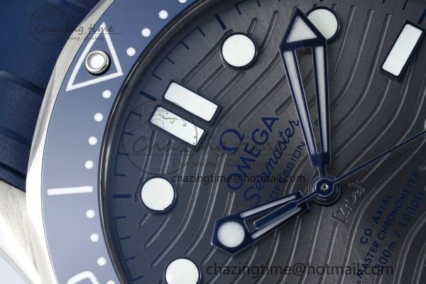 Seamaster Diver 300M ZF 1:1 Best Edition Blue Ceramic Gray Dial on Blue Rubber Strap A WrinkleFree 7735