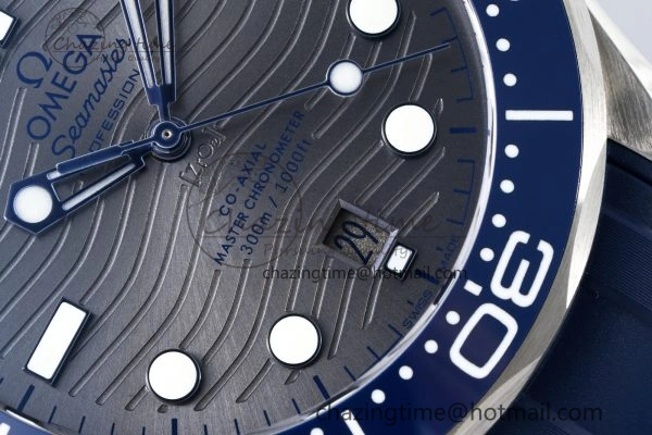Seamaster Diver 300M ZF 1:1 Best Edition Blue Ceramic Gray Dial on Blue Rubber Strap A WrinkleFree 7735