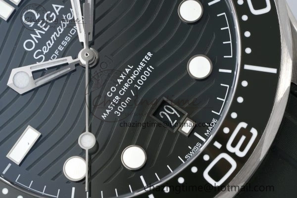 Fashionable Seamaster Diver 300M ZF 1:1 Best Edition Green Ceramic Green Dial on Green Rubber Strap A 7823