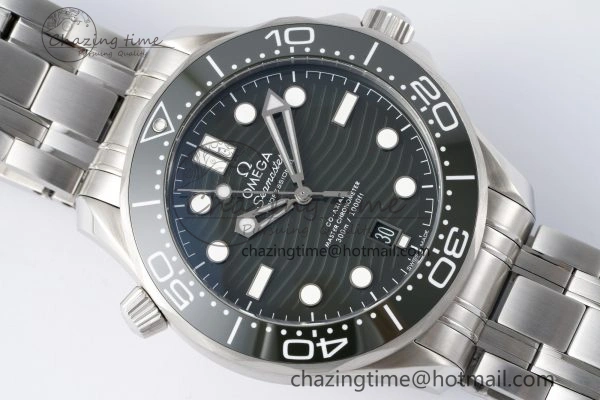 Seamaster Diver 300M ZF 1:1 Best Edition Green Ceramic Green Dial on SS Bracelet A QuickDry 7825