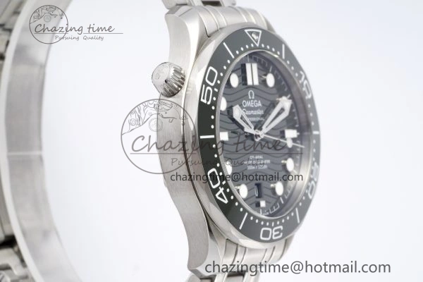 Seamaster Diver 300M ZF 1:1 Best Edition Green Ceramic Green Dial on SS Bracelet A QuickDry 7825