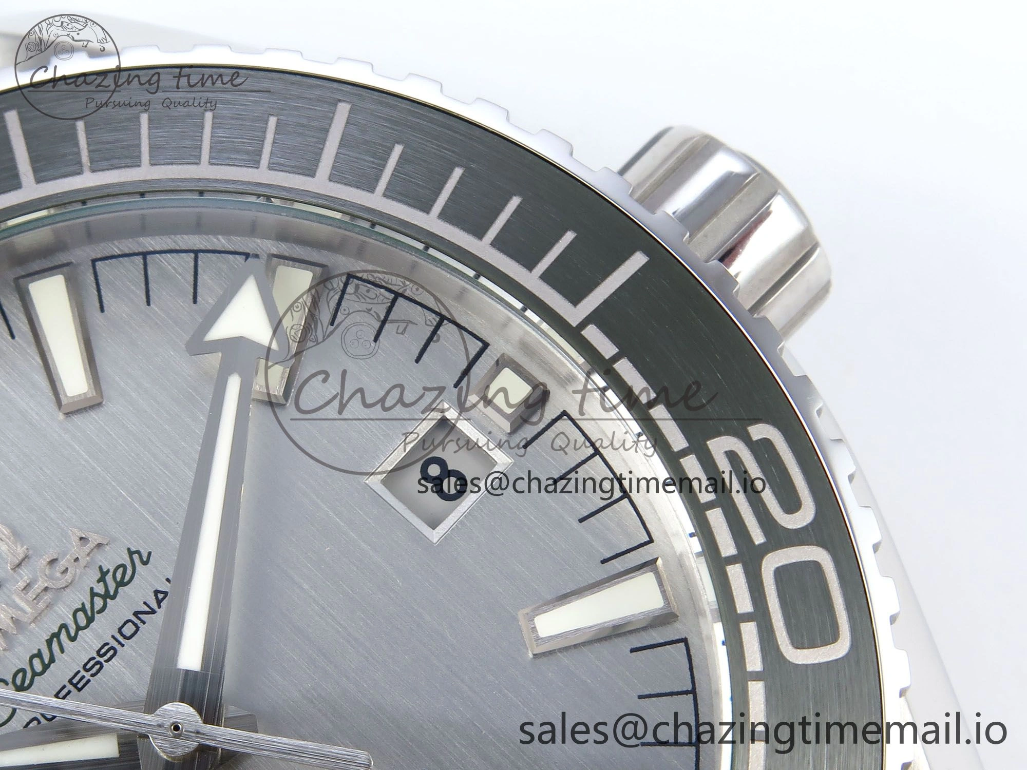 Seamaster Planet Ocean 600M 43.5mm SS SCF 1:1 Best Edition Green Bezel Gray Dial on SS Bracelet A8900 Super Clone FashionForward 7678