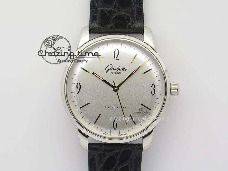 Senator Sixties SS White Dial On Black Leather Strap A Lightweight 6654