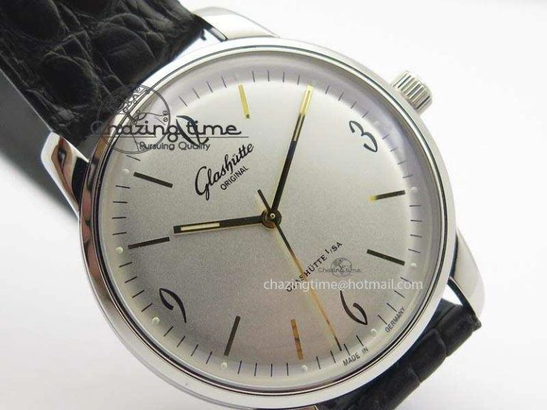 Senator Sixties SS White Dial On Black Leather Strap A Lightweight 6654