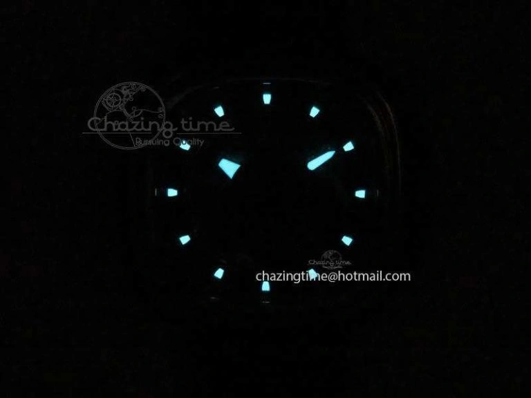 SevenFriday PVD P3C 01 Hot Rod V6F Best Edition On Black Leather Strap Miyota 82S Trendsetting 9632