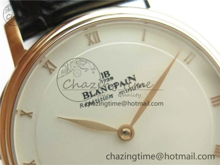 Sexual Revolution Erotic Watch RG ZSF White Dial SS Markers on Black Leather Strap A23J Attractive 4844