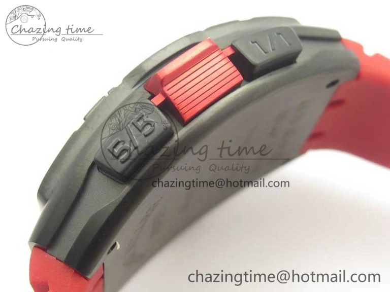 EyeCatching Skafander DLC  Red On Red Rubber Strap MIYOTA 6586